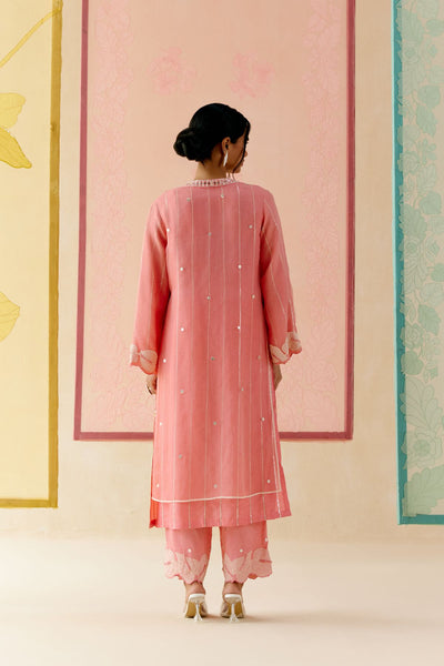 "I AM" a Dahlia pink applique & hand embroidered layered kurta set