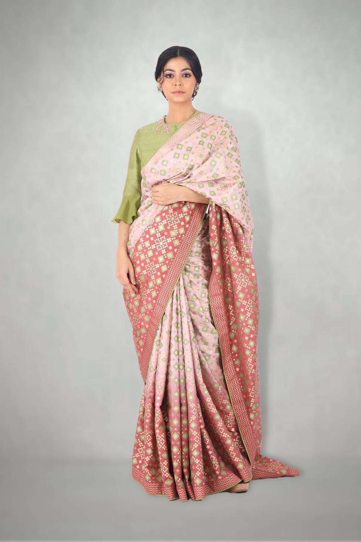 Lilac Pink Ombre Ikat Printed Silk Saree Set