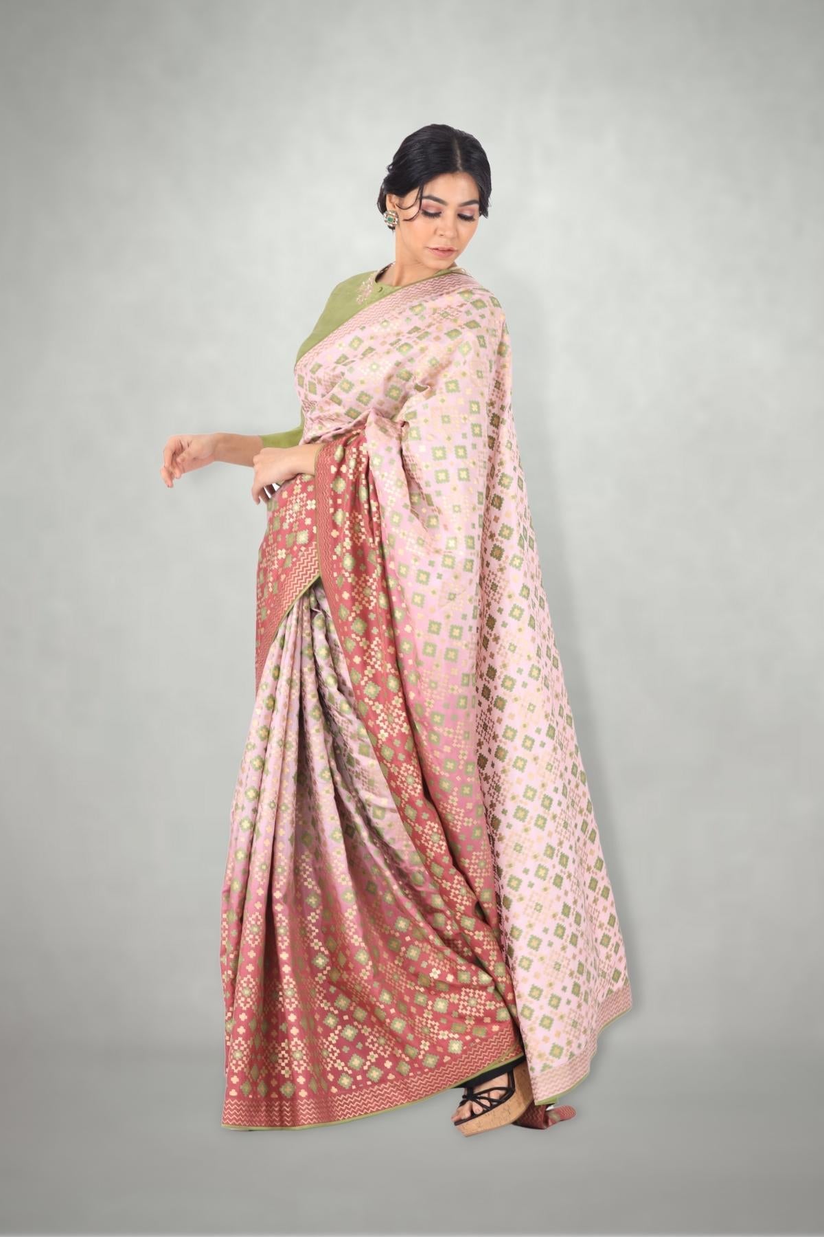 Lilac Pink Ombre Ikat Printed Silk Saree Only