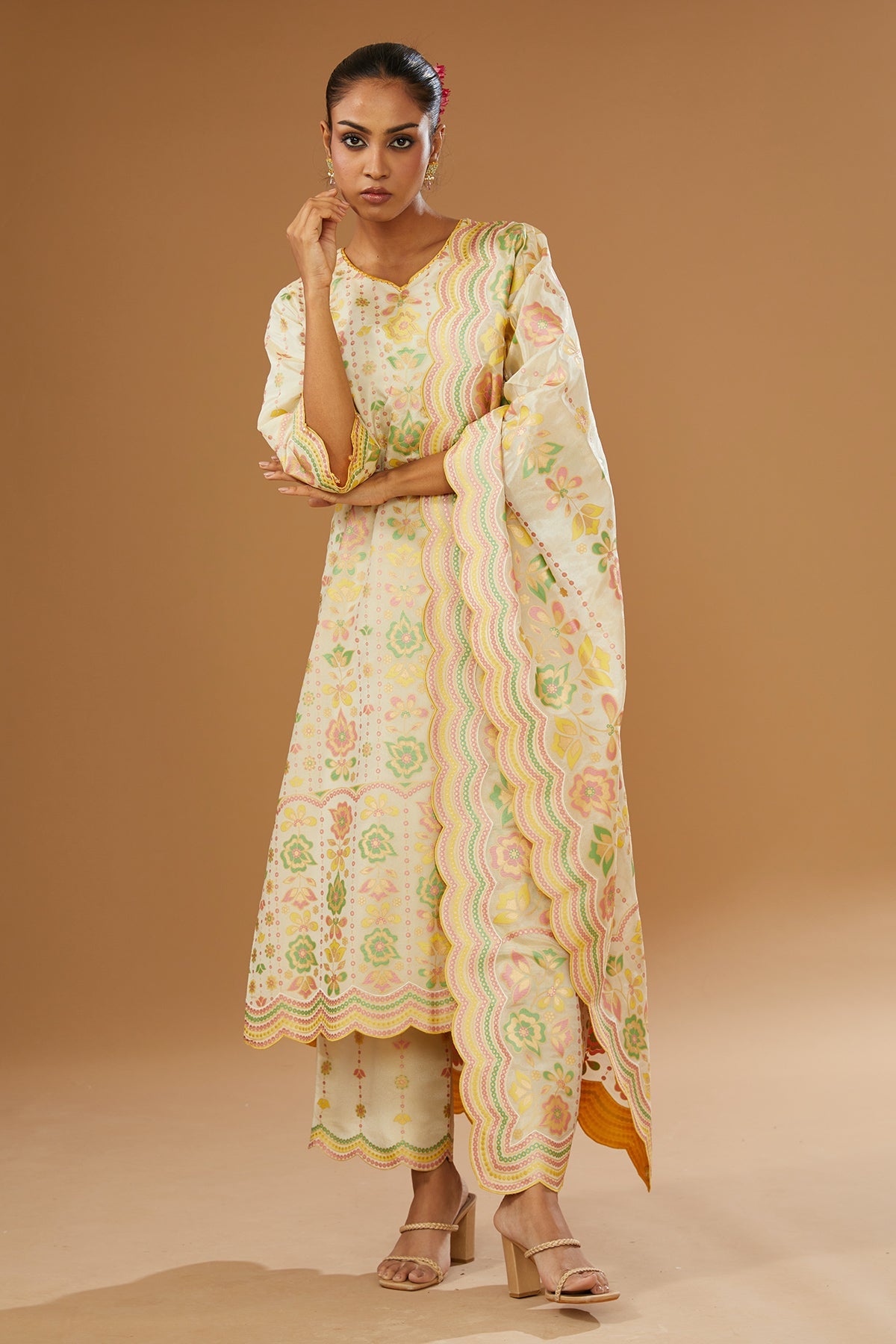 Colorful floral Hand printed silk suit Set