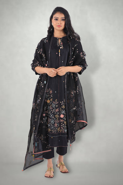 Black Aari & Mirror Work Suit Set