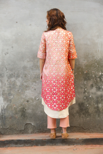 Peach Pink Ombre Ikat Printed Kurta Set