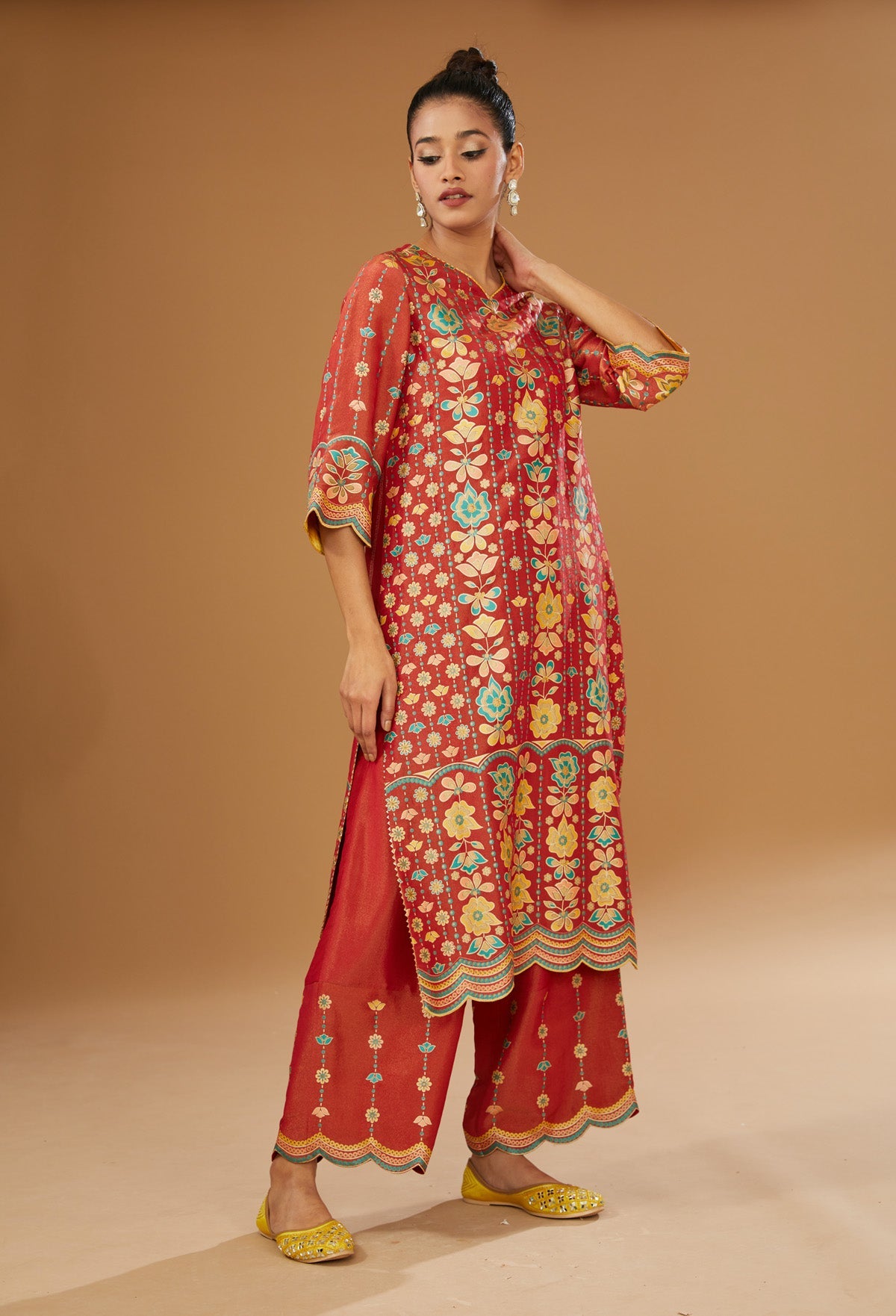 Colorful floral Hand printed silk suit Set